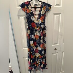 Floral V-Neck Maxi Dress